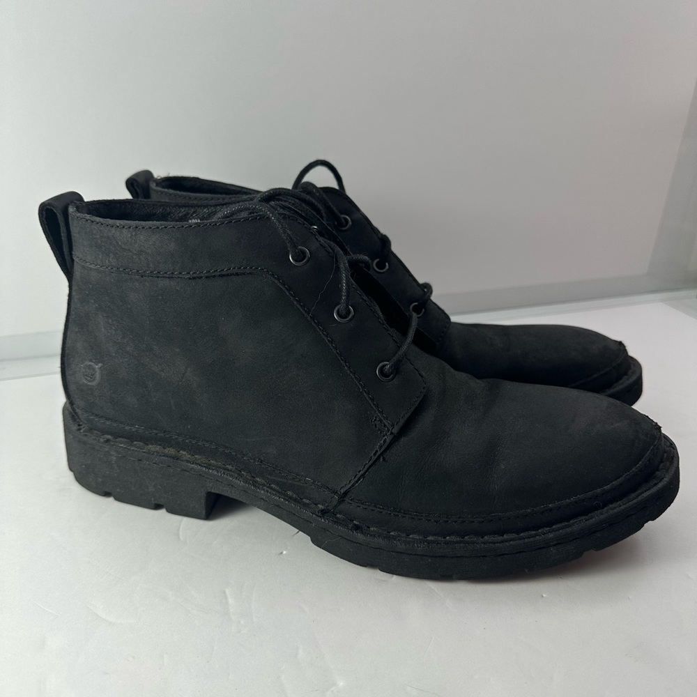 Born Men’s Melick Black Leather Chukka Boots Size 10 H44503